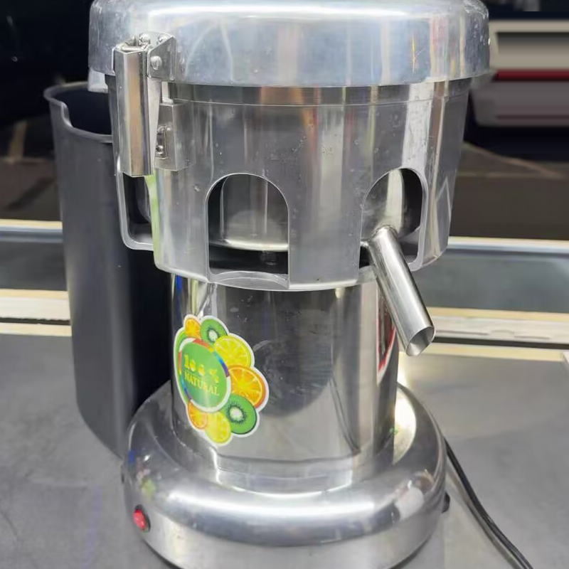 Elektryczna wyciskarka do sokó – Juicer recenzja i cena
